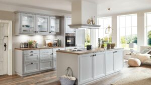 Non buttare la tua vecchia cucina, rinnovala con Save the Kitchen. Giusto per le tue tasche, secondo il tuo stile, eco sostenibile. Questo è lo slogan di un’azienda che serve attualmente il solo territorio Toscano